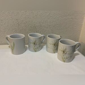 Corelle "White Flower" Coffe Mug 3⅞" ~ 12oz Stoneware Discontinued set of 4